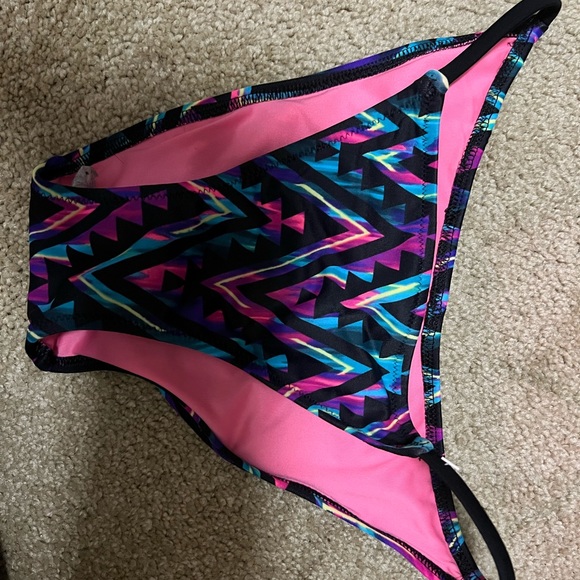 XS Victoria Secret scrunch butt bikini bottom - Picture 1 of 3